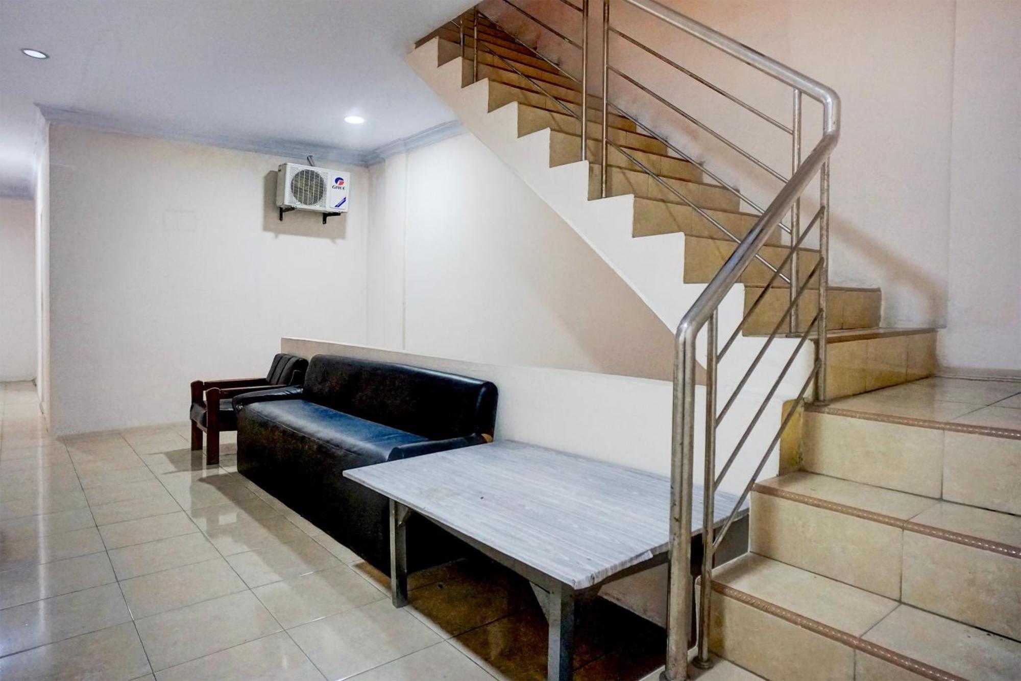 Hotel O Medan City Center Near Plaza Medan Fair 외부 사진